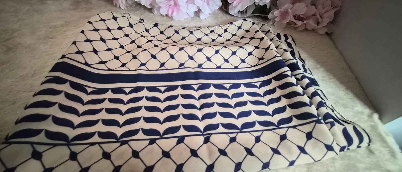 Palästina-Hijab mit traditionellem Keffiyeh-Muster