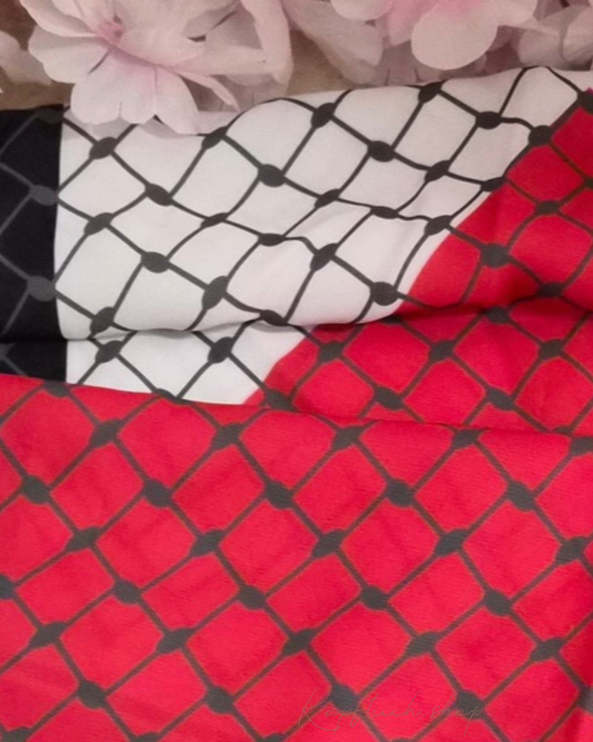 Keffiyeh Hijab Olivgrün-Rot-Schwarz-Weiß – Premium Diamond Georgette